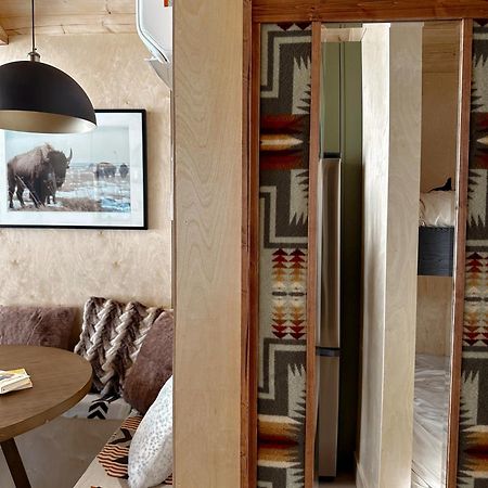 Yellowstone Peaks Hotel Island Park Extérieur photo